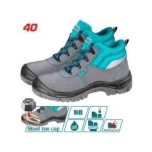 SAFETY BOOTS – SIZE 40
